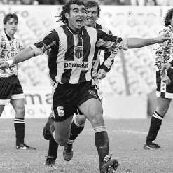CA Peñarol 1997 Retro Voetbalshirt