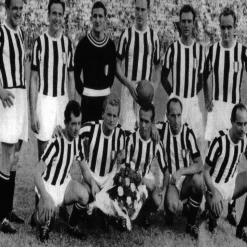 Juventus FC 1951 - 52 Retro Voetbalshirt