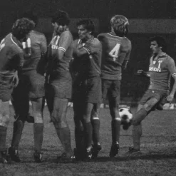 Juventus FC 1983 Away Retro Voetbalshirt